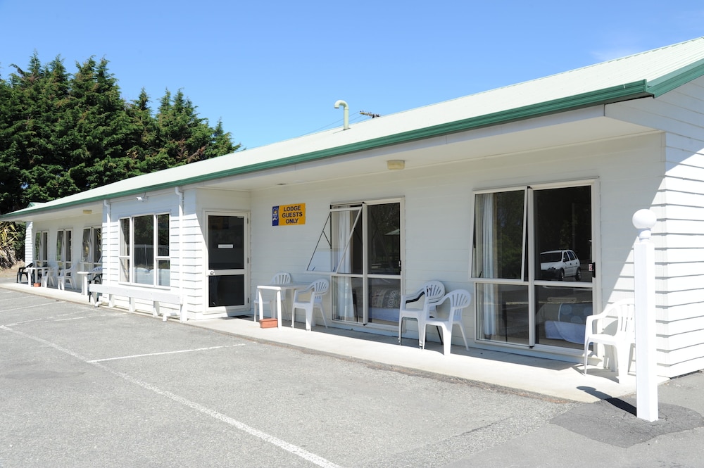 Blenheim TOP 10 Holiday Park 4/56