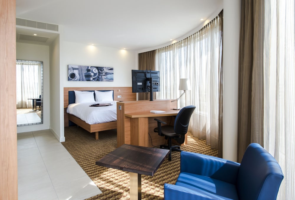 Hampton By Hilton Amsterdam Airport 31/51