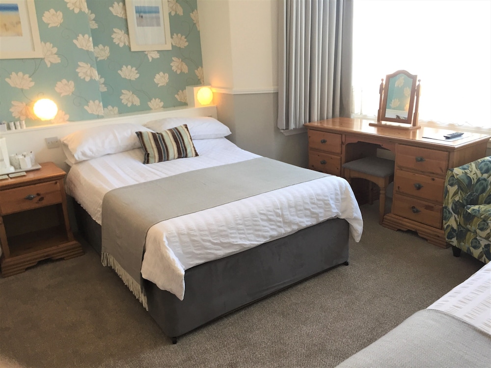Summer Breeze Guest House - B&B 8/42