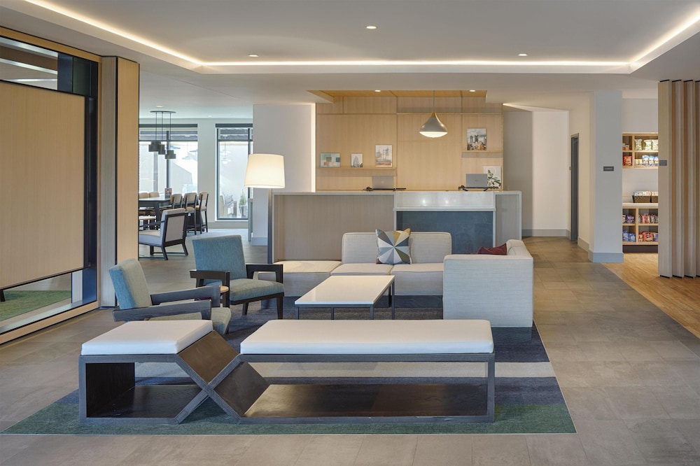 Hyatt House Columbus/OSU-Short North 6/50