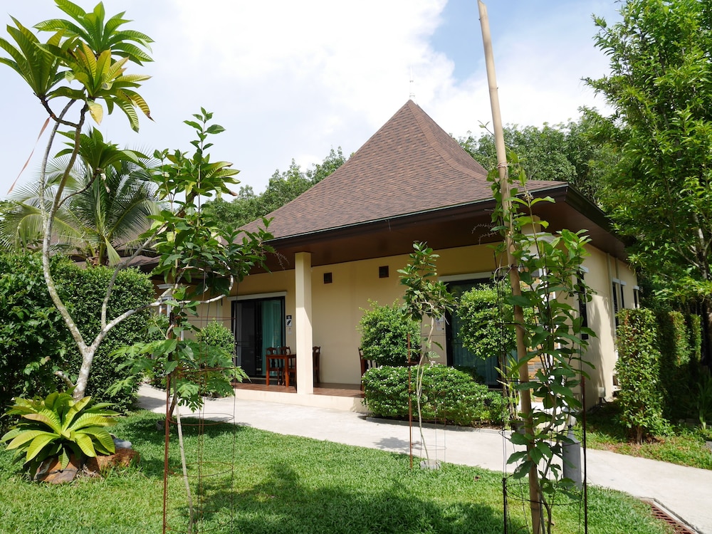 Aonang Oscar Pool Villas 57/65