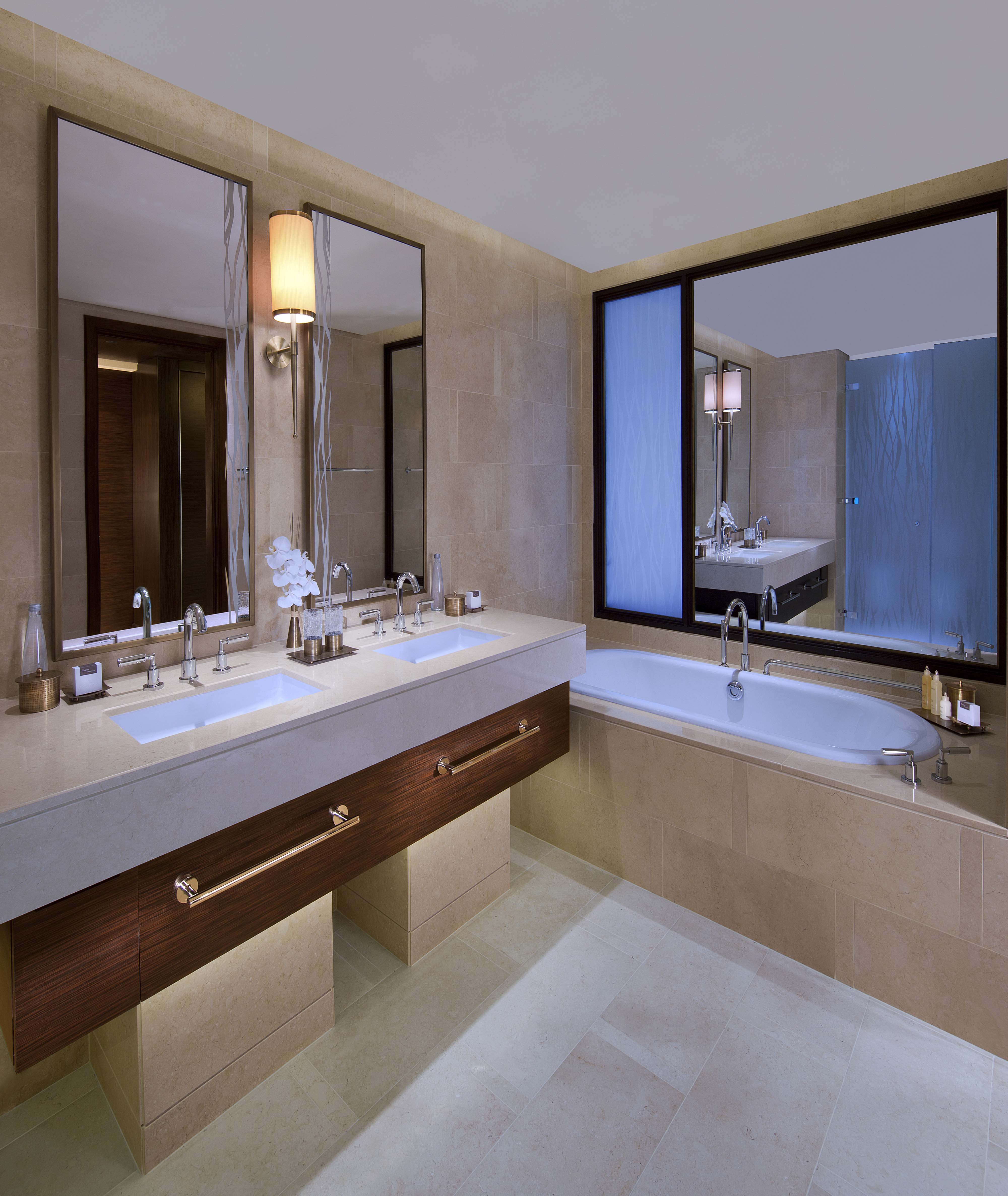 The Mangroves Abu Dhabi, LXR Hotels & Resorts 82/82