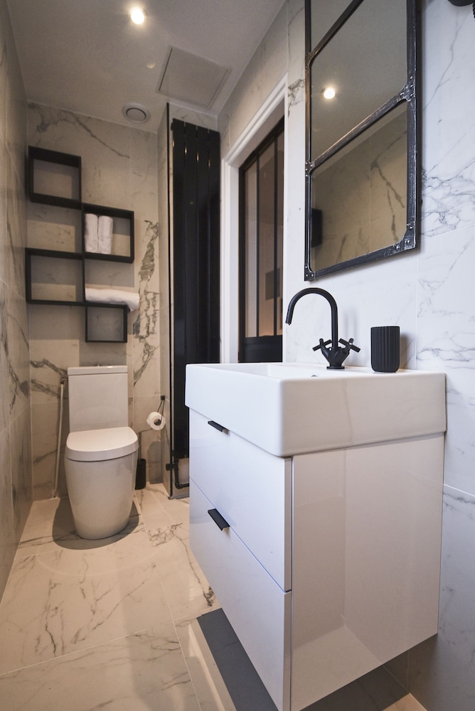 Madrigal Hotel Paris 6/47