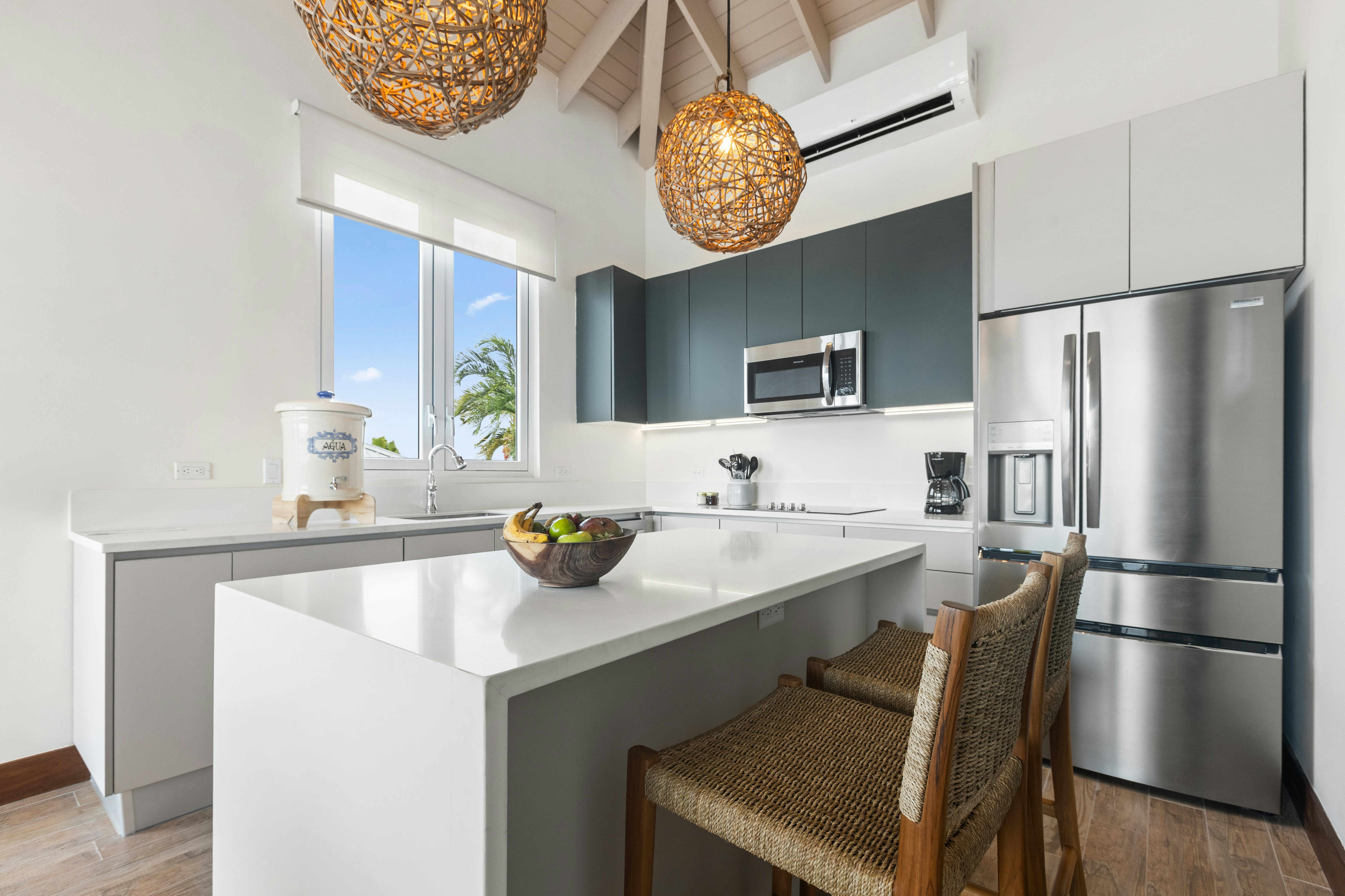 Itz ana Resort & Residences 9/59