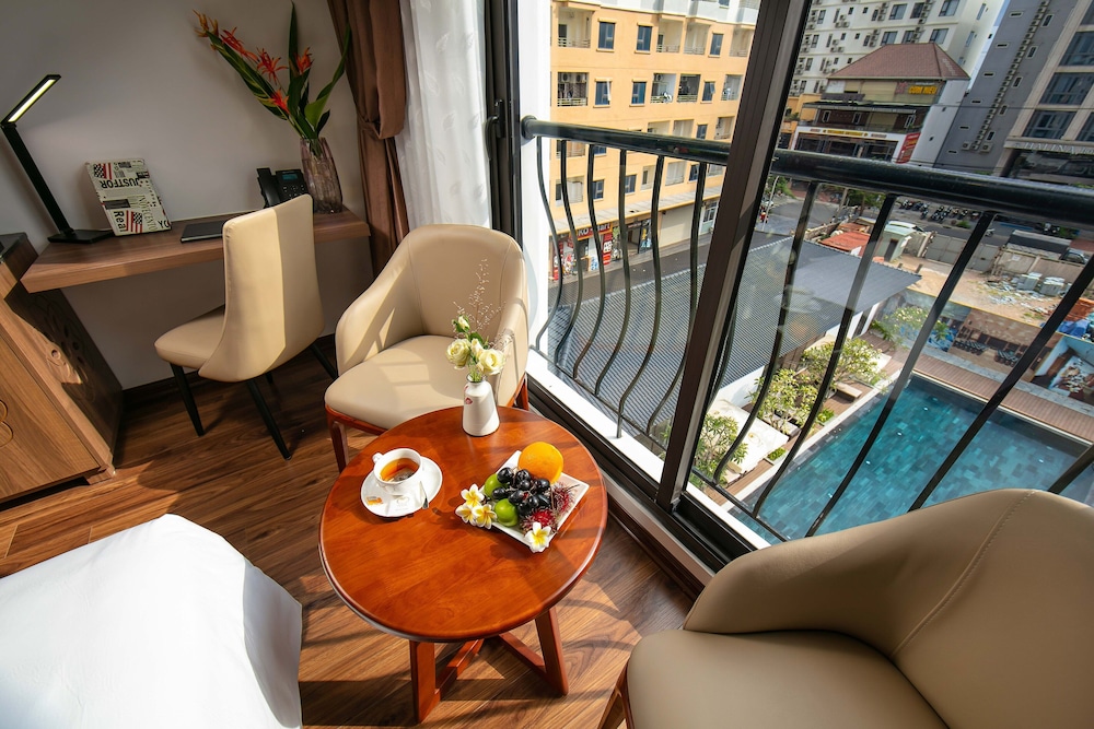 Nesta Hotel Danang 28/50
