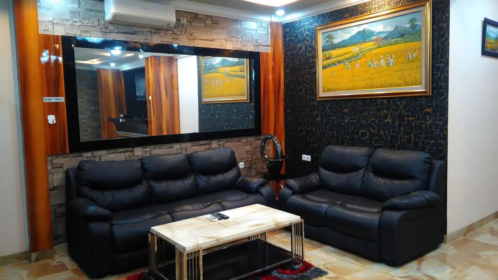 Adaya Hotel 10/14