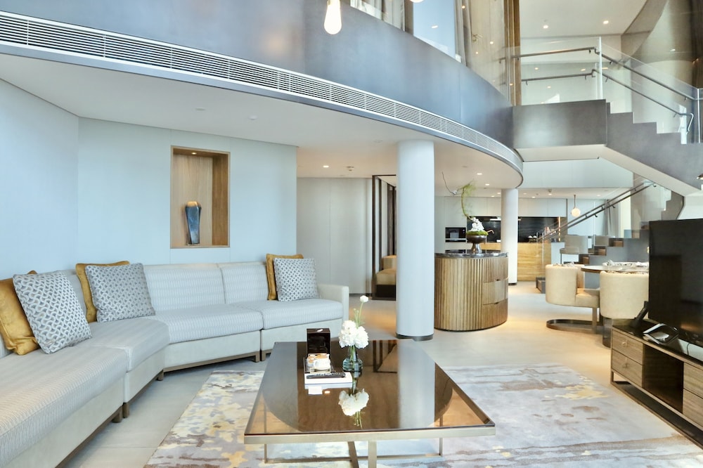 Jumeirah Guangzhou Hotel 51/75