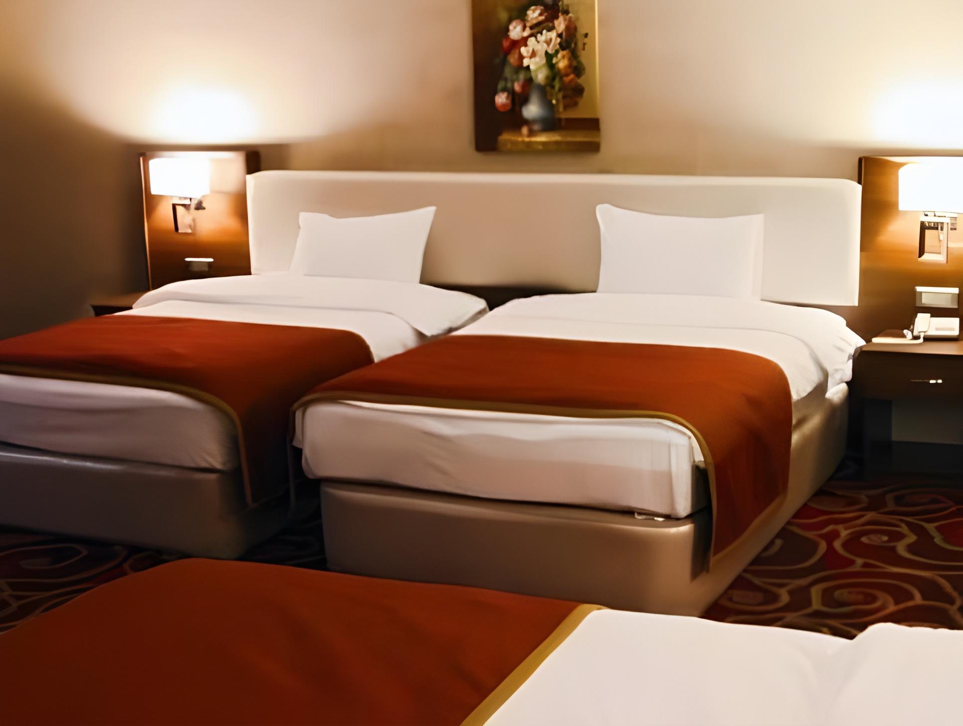 Royal Berk Hotel 6/25