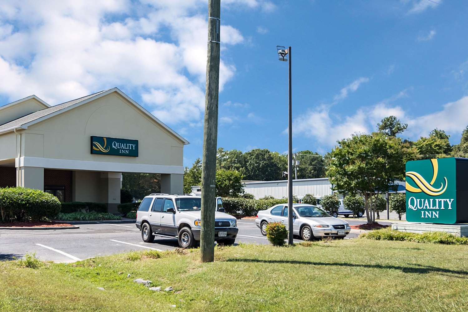 Quality Inn Warsaw Near Rappahannock River 26/28