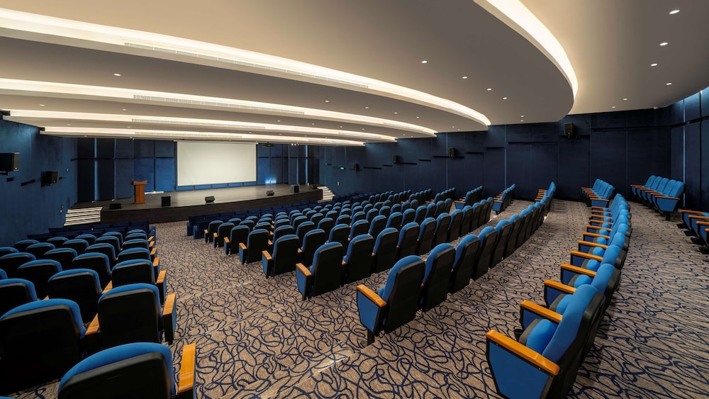 فندق راديسون مطار الرياض(Radisson Riyadh Airport) 34/64