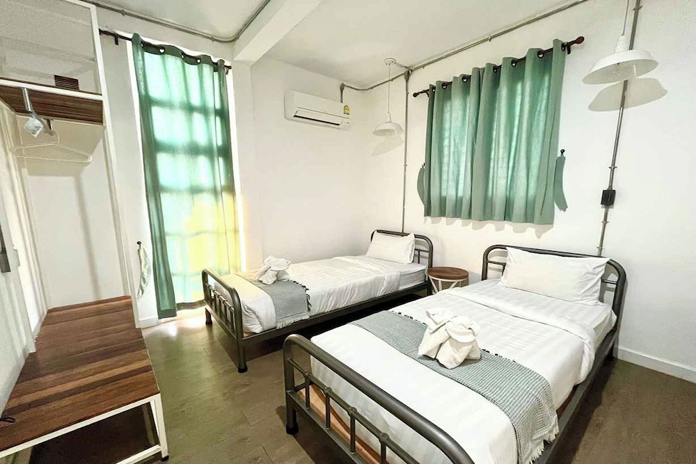 Memmoth Hostel In Lampang 22/50