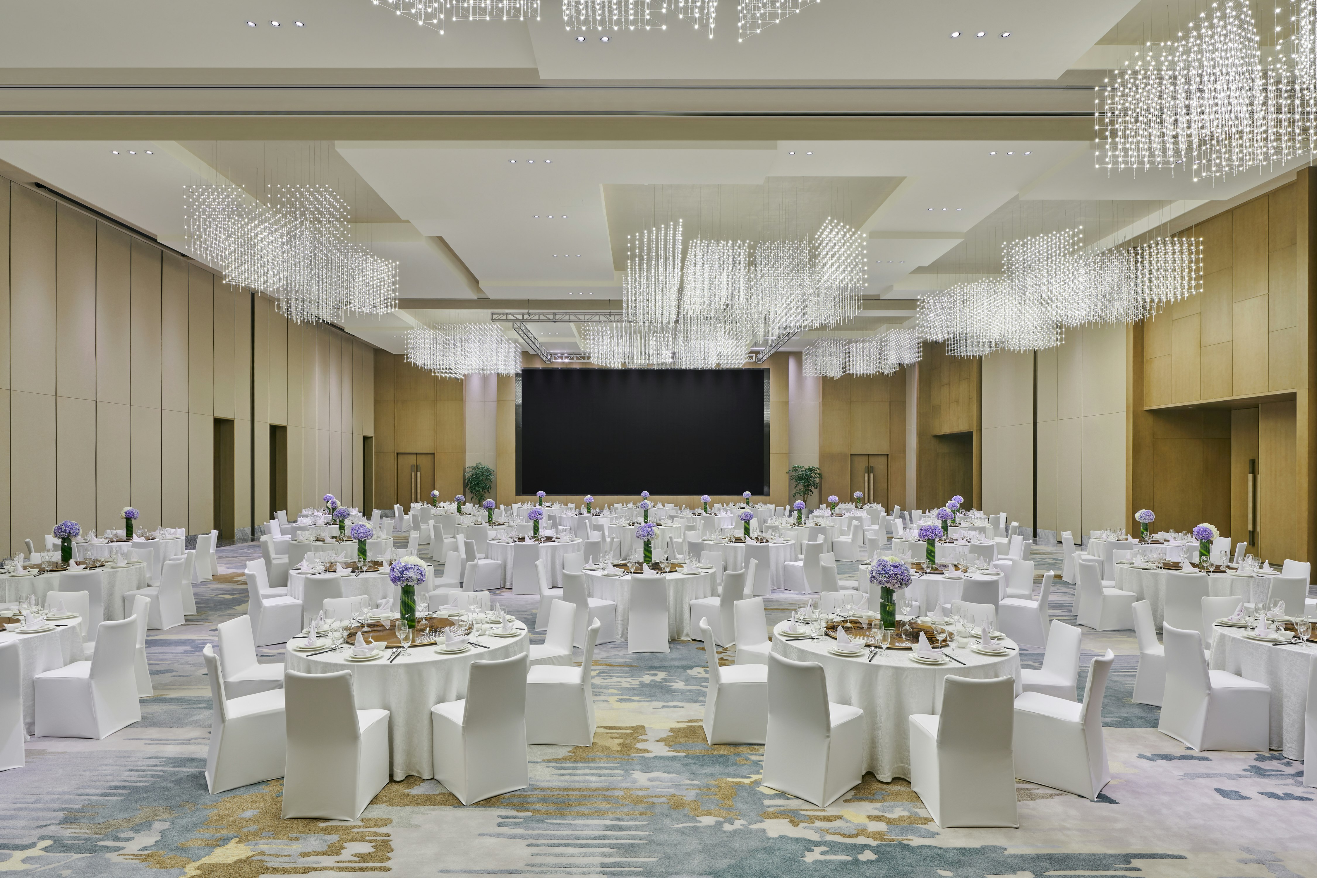 Hilton Chongqing Liangjiang New Area 53/64