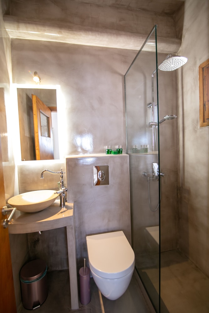 Stelios Rooms 11/59