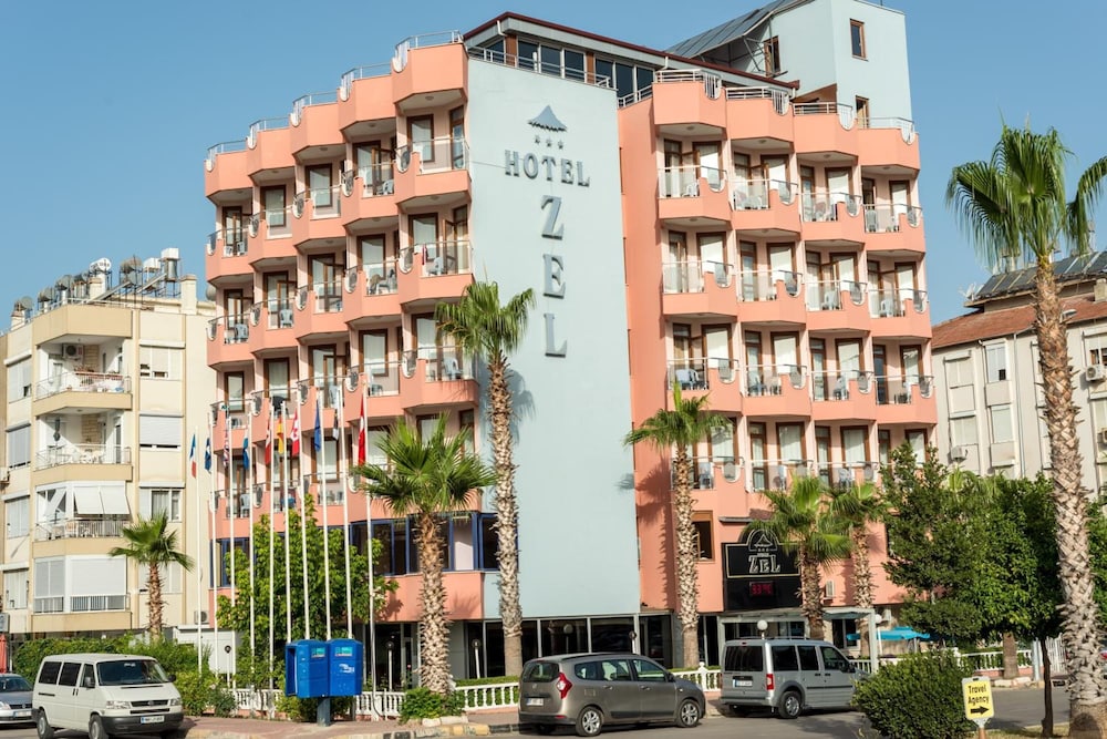 Zel Hotel 6/68