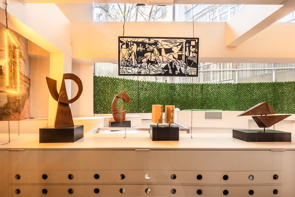 Gallery Residence And Boutique Hotel 9/72