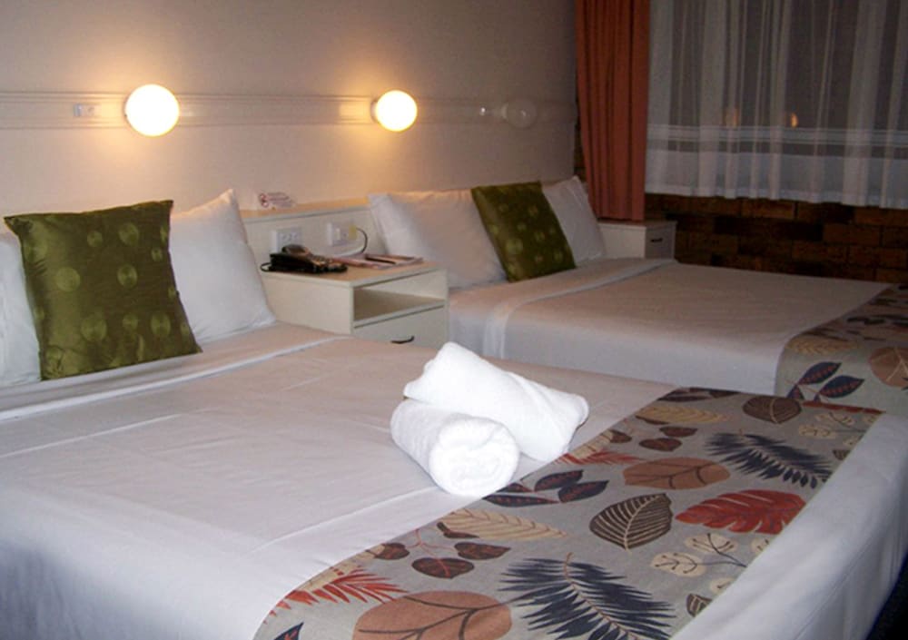 Best Western Parkside Motor Inn 20/33