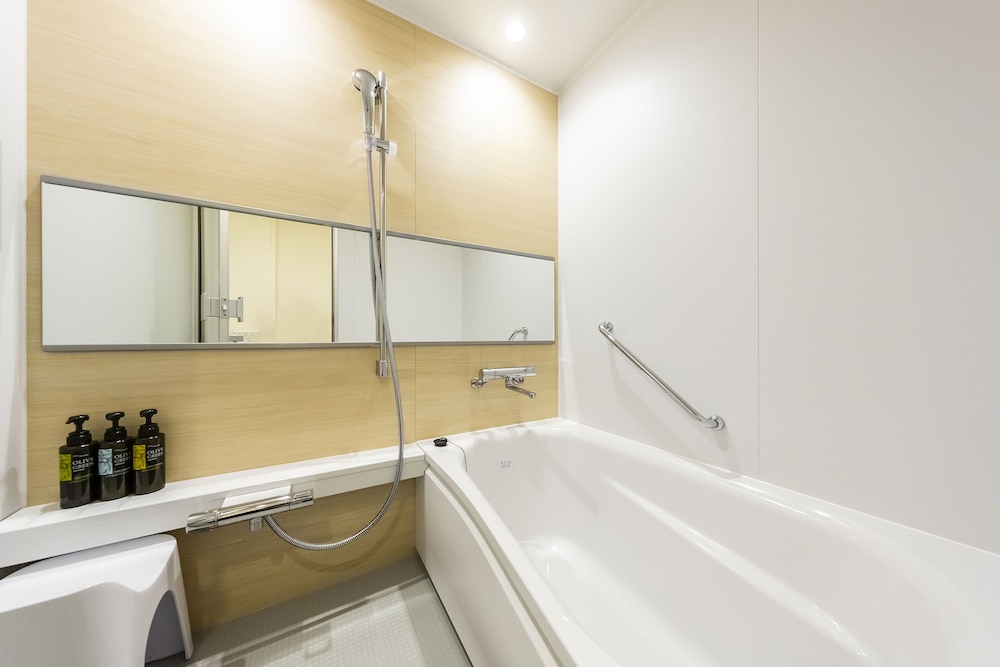 Jr West Group Via Inn Prime Shinsaibashi Yotsubashi 54/57