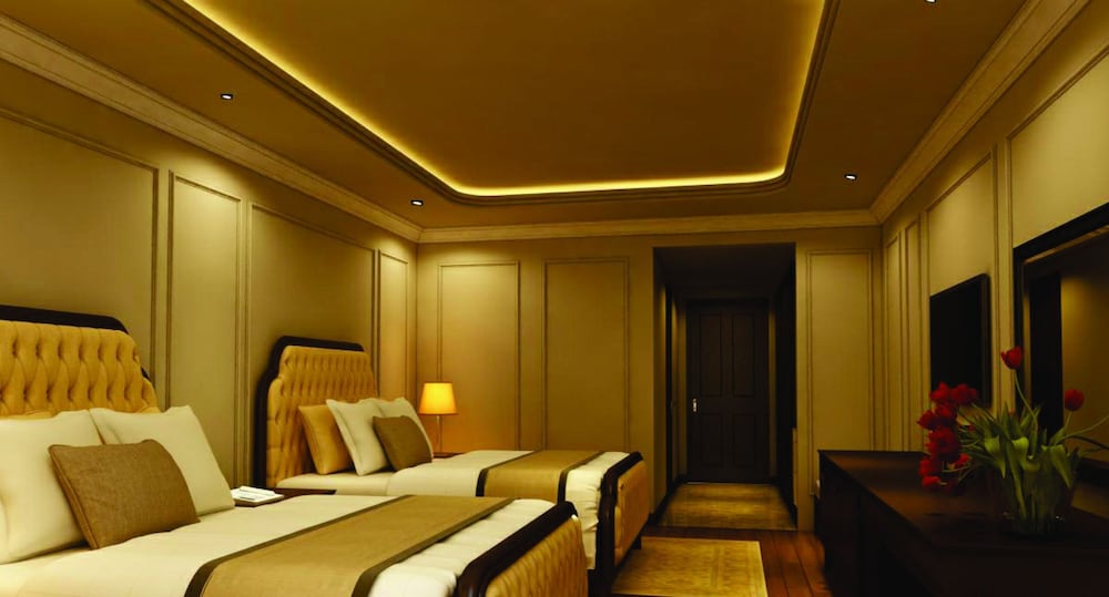 Royal Quang Binh Hotel 40/54