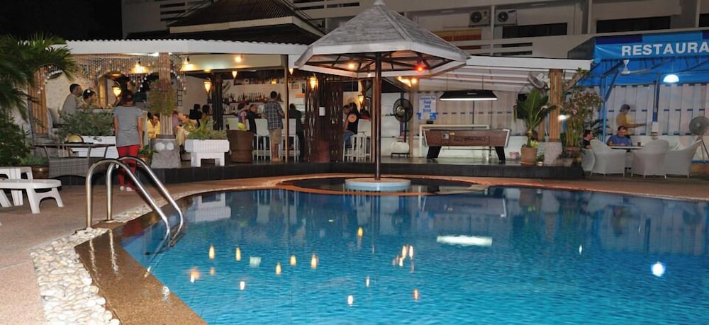 Marina Inn Pattaya 4/16