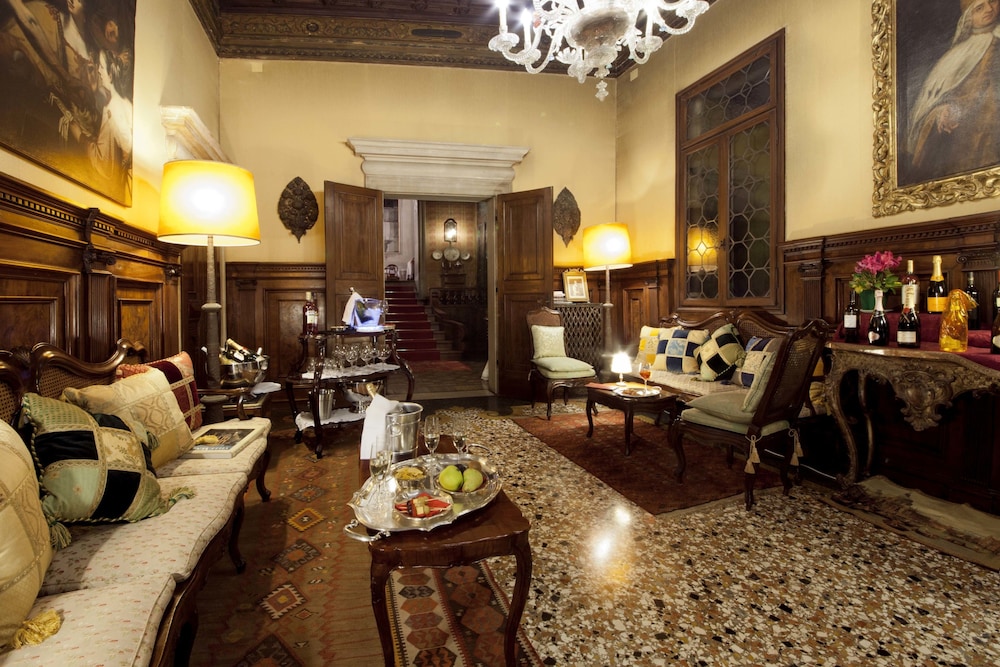 Palazzetto Pisani Boutique Resort 59/75