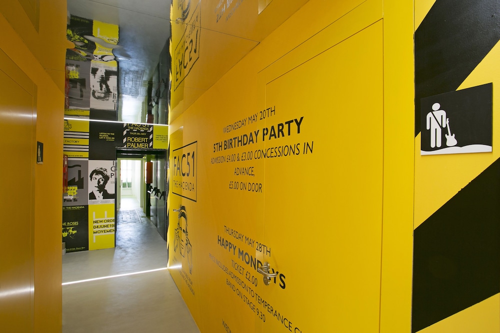 Sant Jordi Hostels Rock Palace 23/42