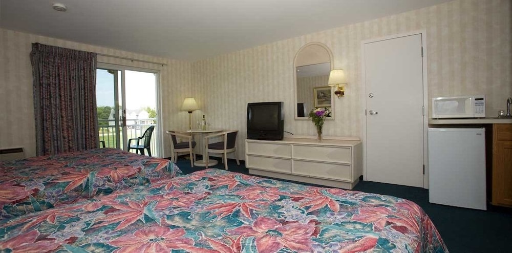 Winnapaug Inn 43/54