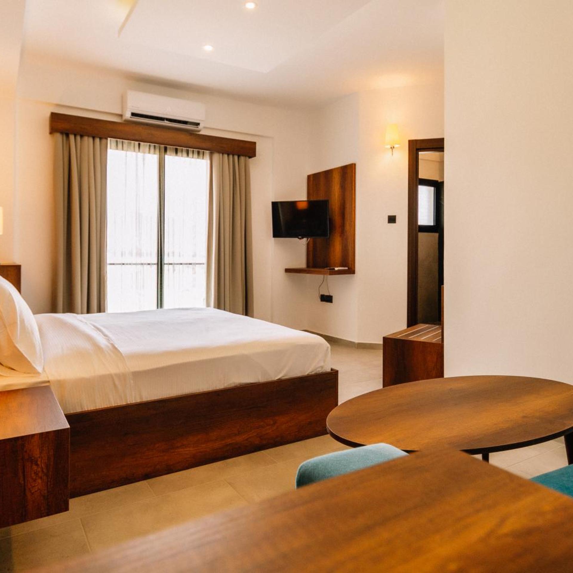 Cezars Airport Hotel 15/34