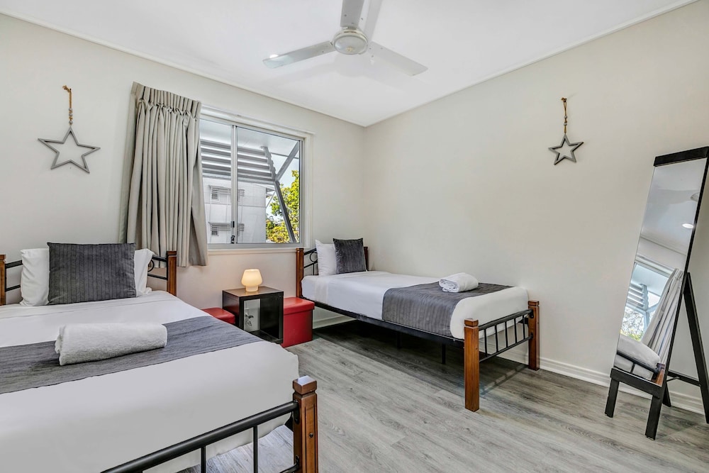 Ramada Encore by Wyndham Whale Cove Hervey Bay 13/57