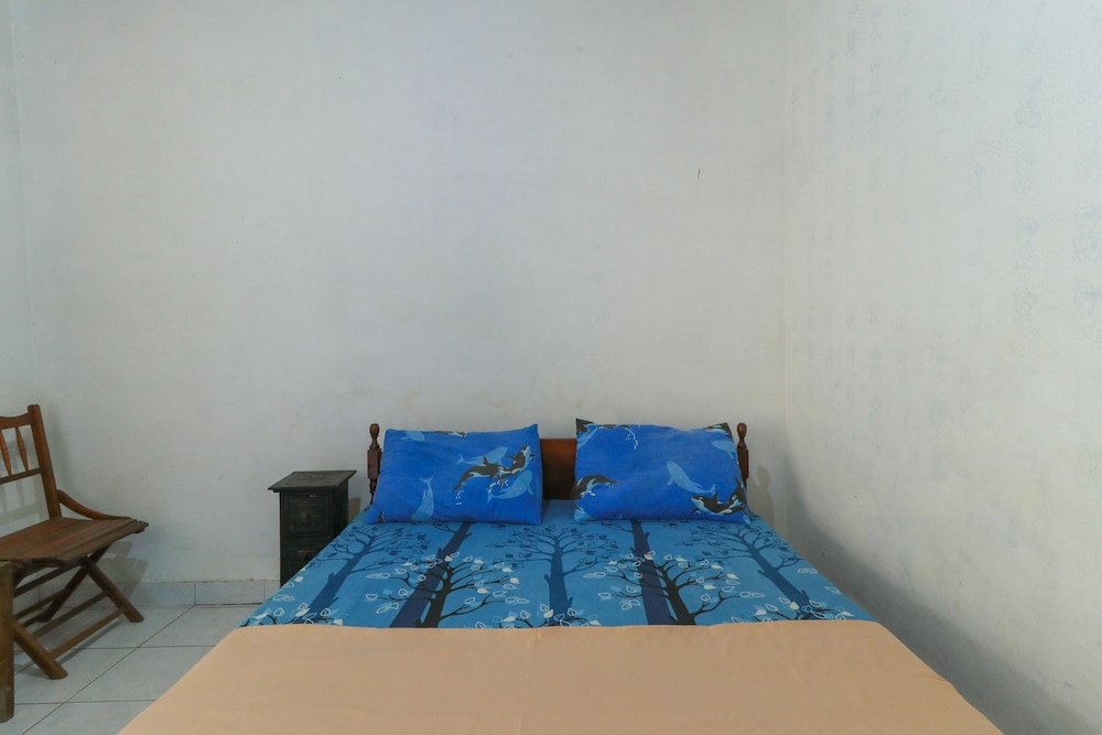 Hotel Tara Bar & Resto Air Sanih by ZUZU 45/57