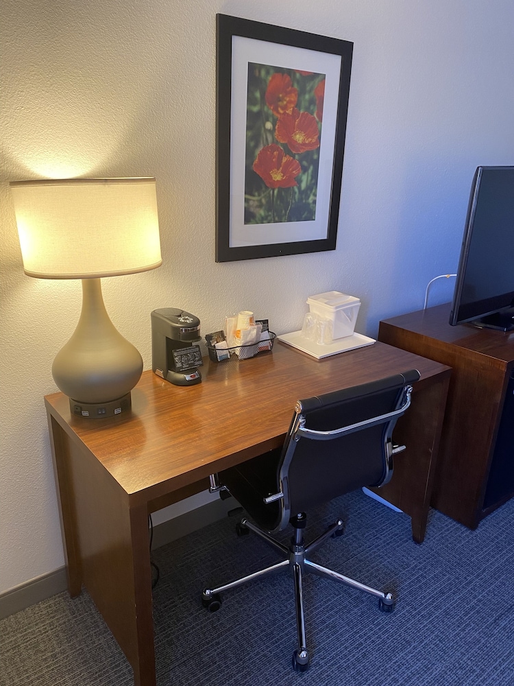 Comfort Inn & Suites Carbondale on the Roaring Fork 35/60