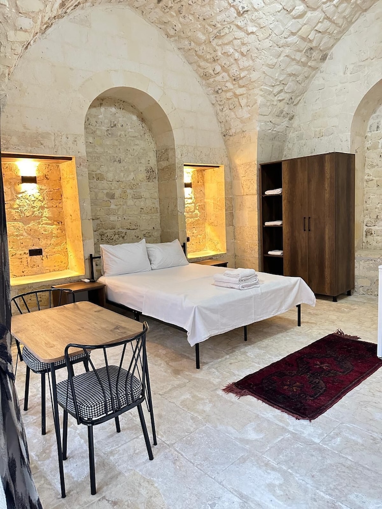 Sefer Tepe Otel 12/41