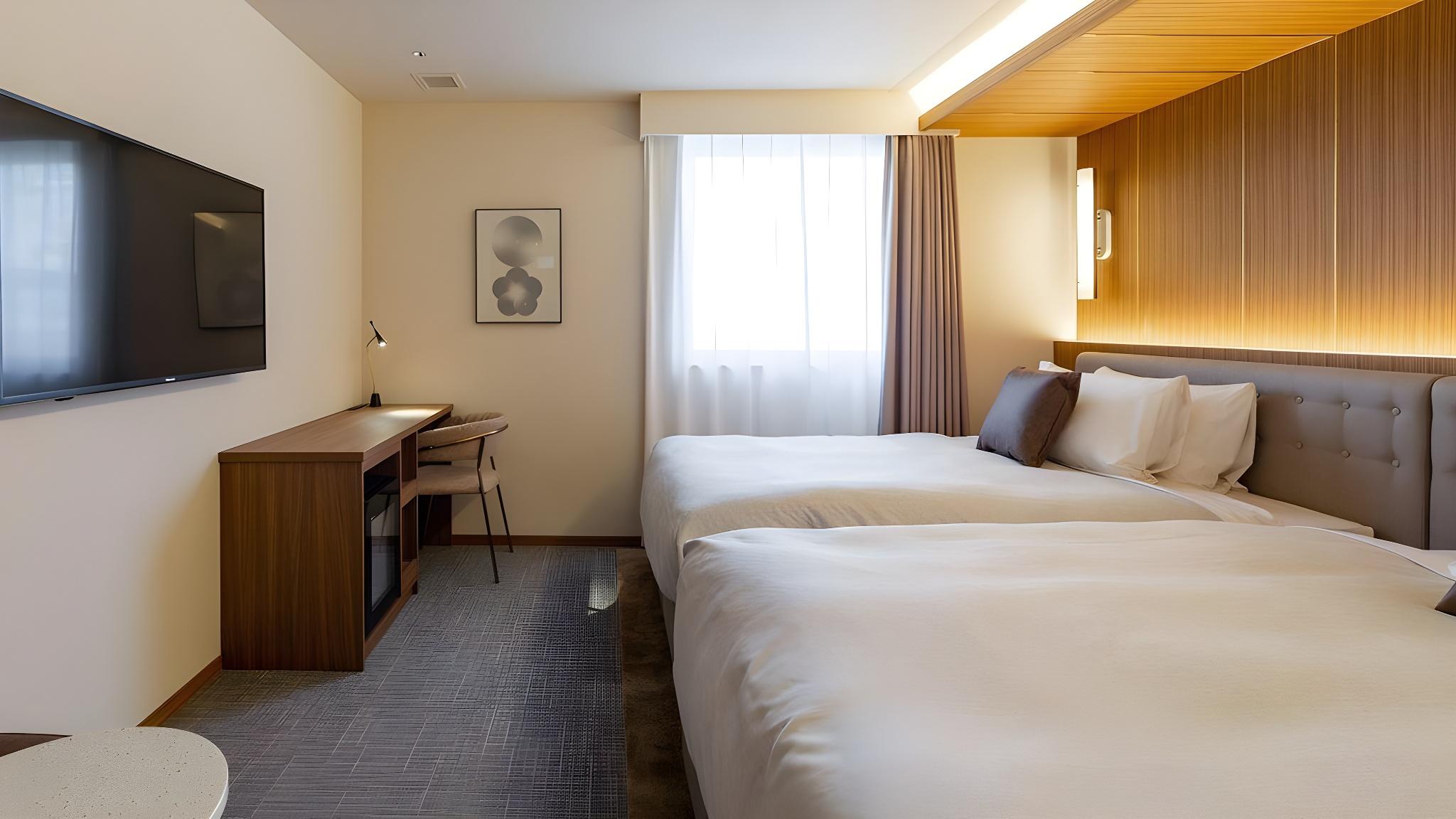 Room, Twin Beds