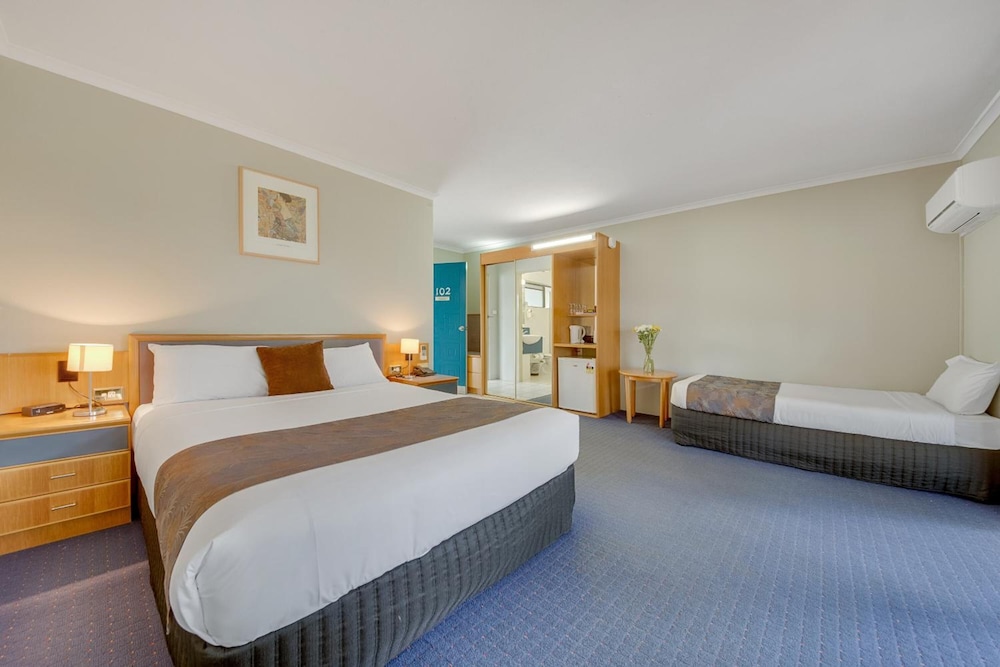 Gladstone Palms Motor Inn 34/43