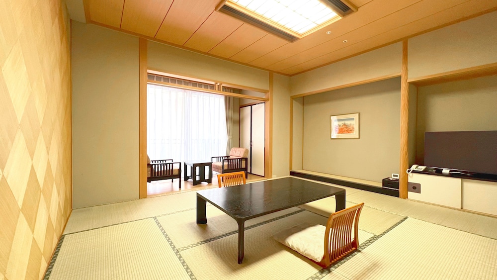 HOTEL FLORACION NASU 33/50