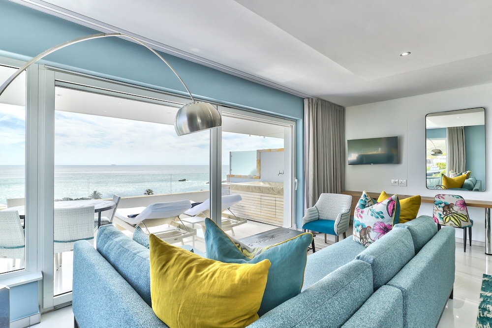 Ocean View House 35/50