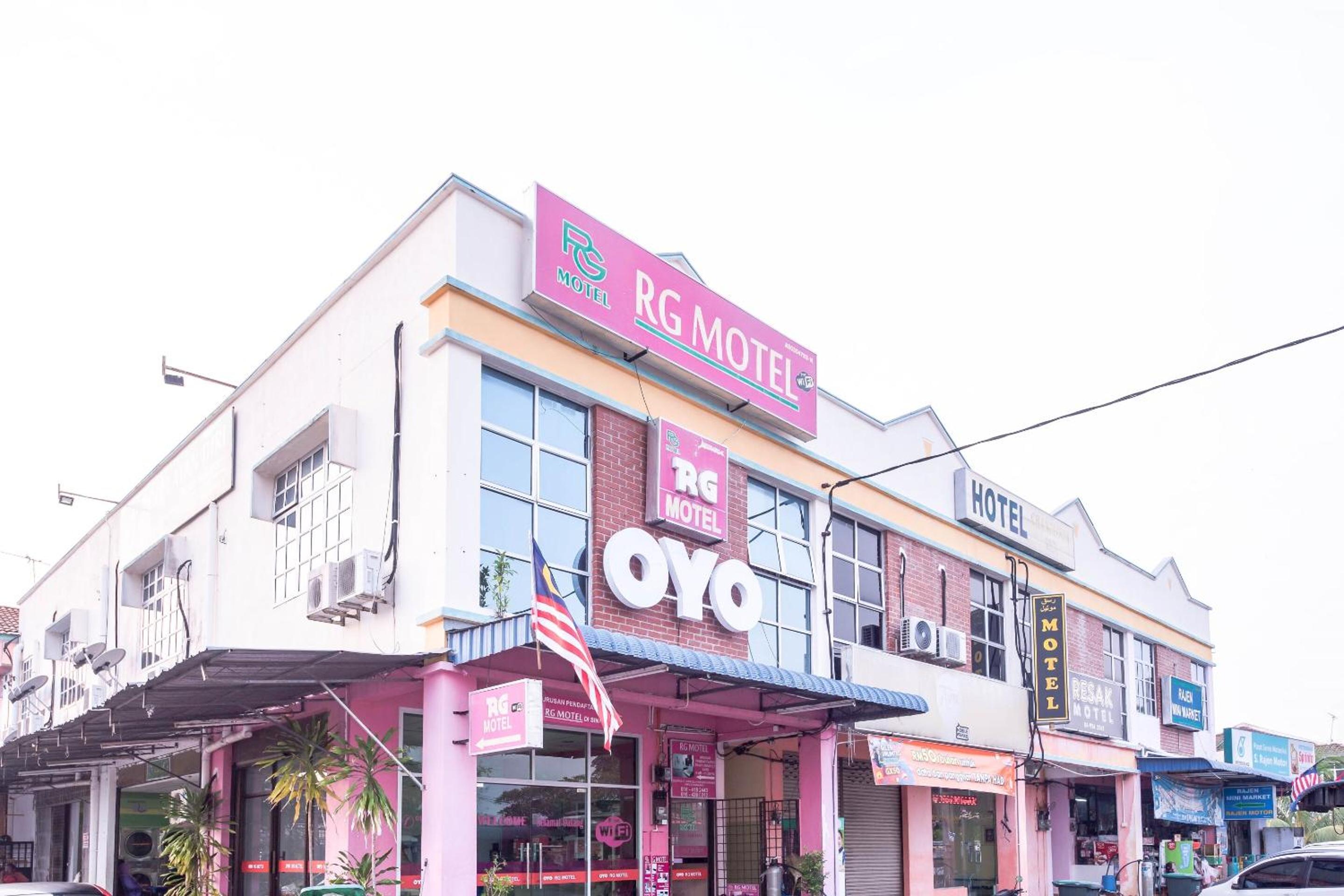 Hotel O Rg Motel 7/63