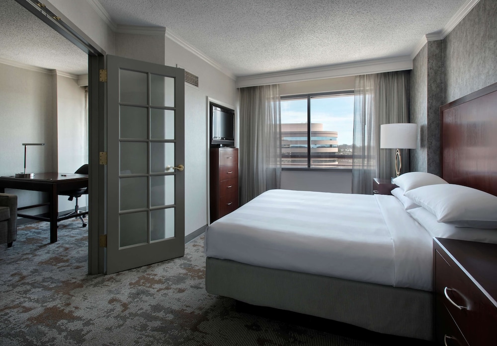 Embassy Suites by Hilton Bethesda Washington DC 15/51