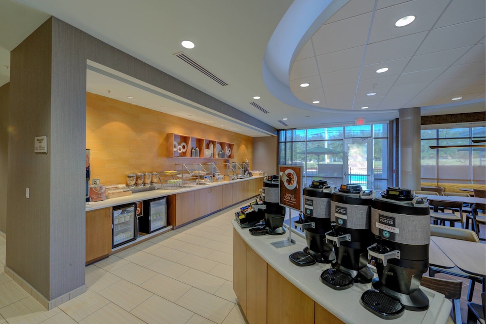 Springhill Suites Macon 21/28