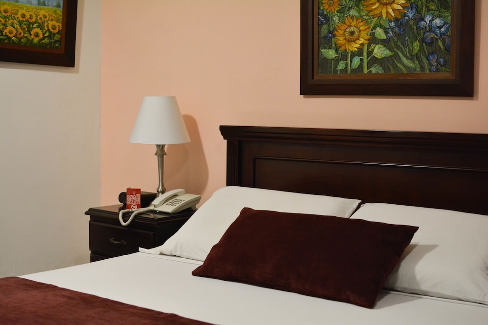 Hotel Karlo 28/50