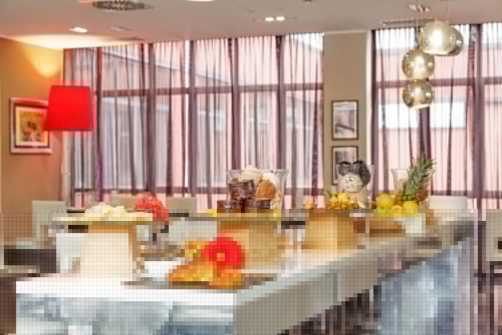 restaurant cafeteria
