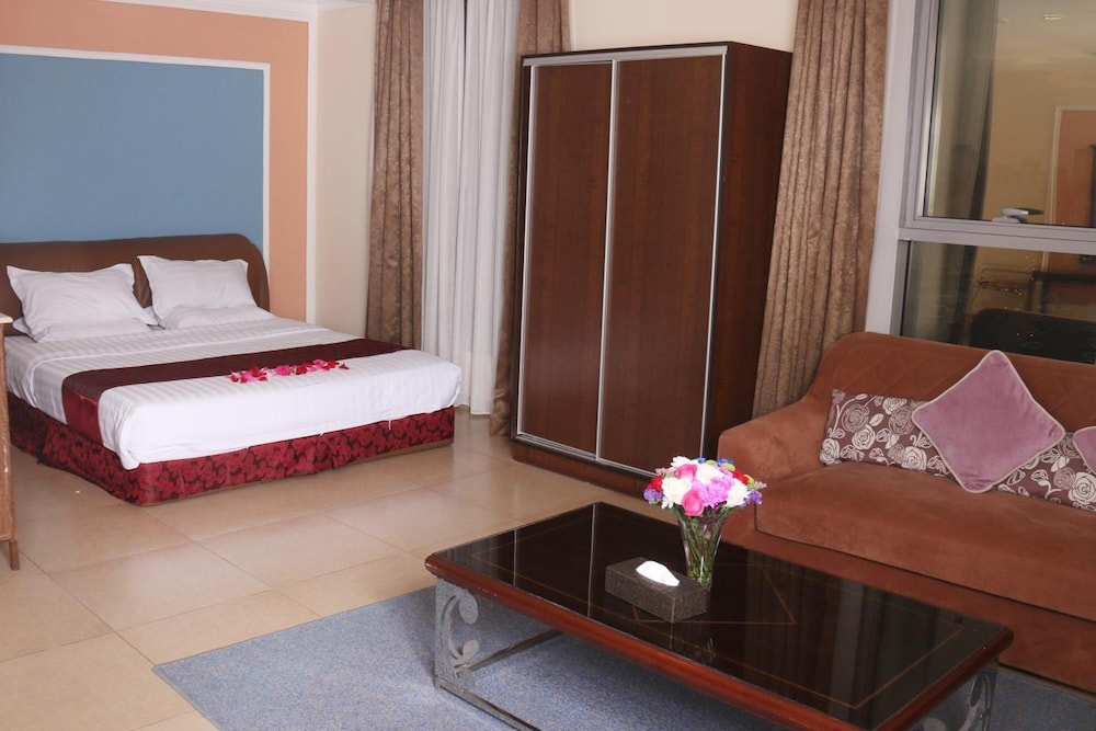ALSLAM HOTEL SUITEs 8/40