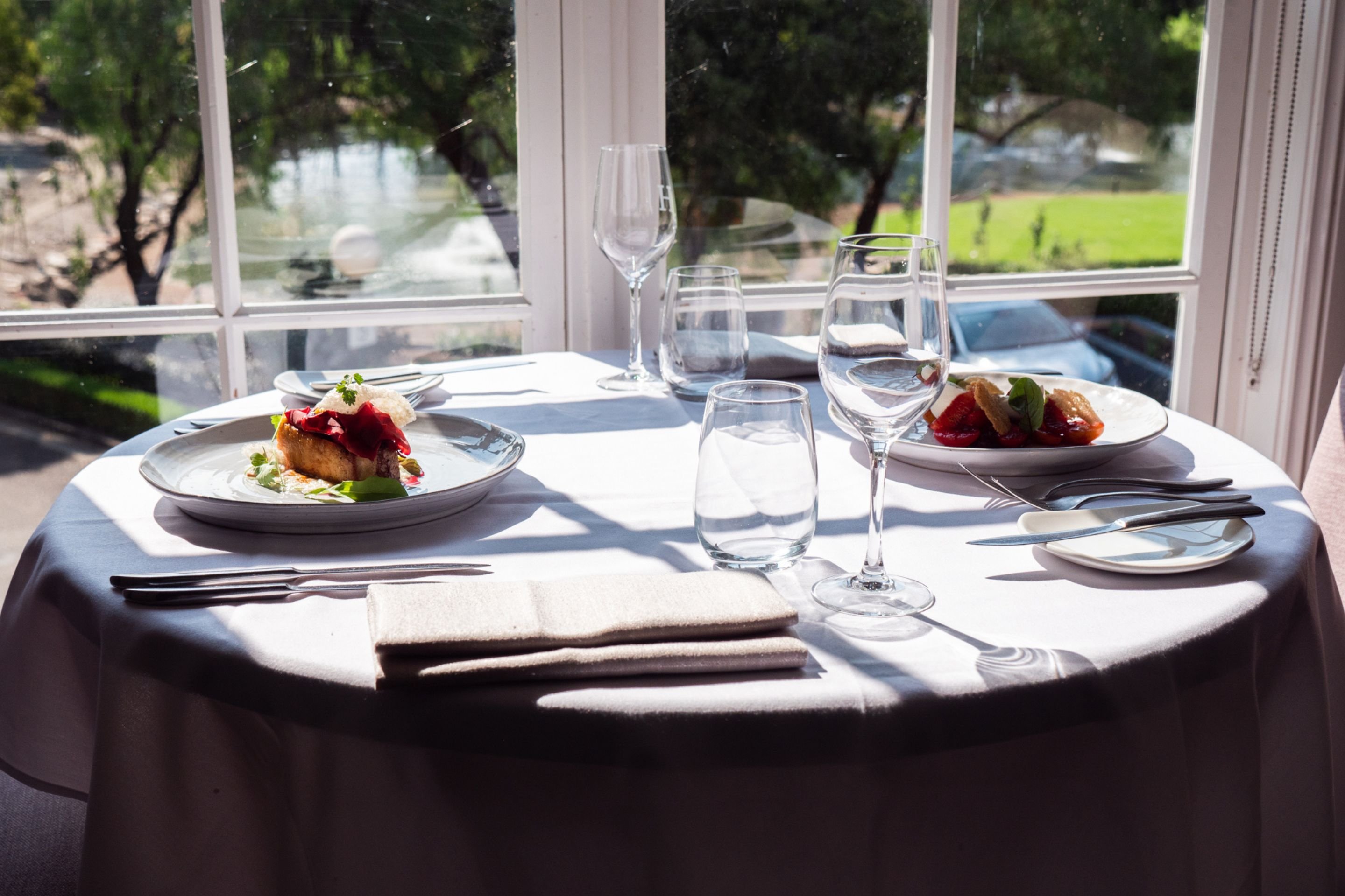 CROWNE PLAZA HAWKESBURY VALLEY 45/65