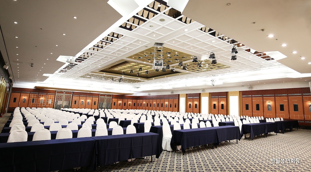 Commodore Hotel Gyeongju 36/51