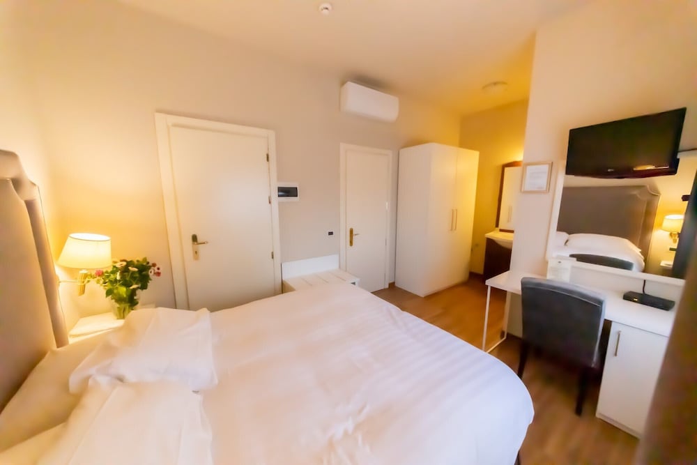 Hotel Viscardo 6/55