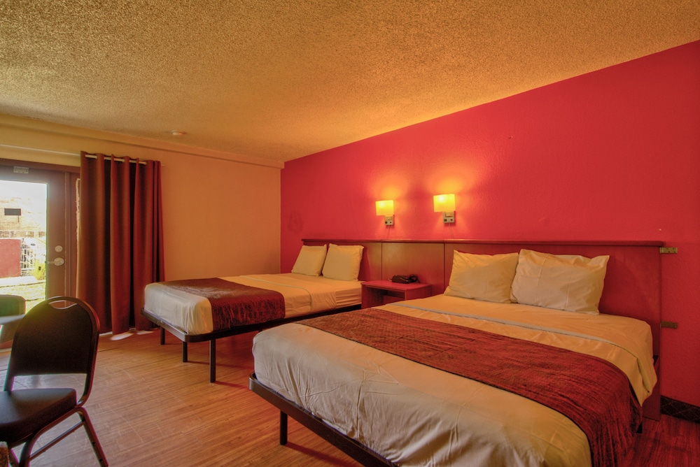 Clearwater Hotel 9/27