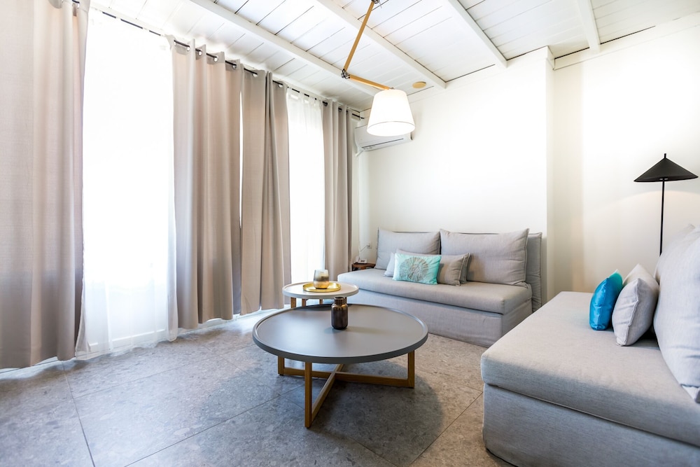 Lemon Tree House Hotel 31/50