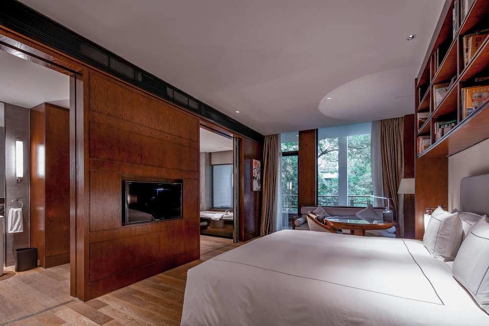 Tonino Lamborghini Hotel Suzhou 10/50
