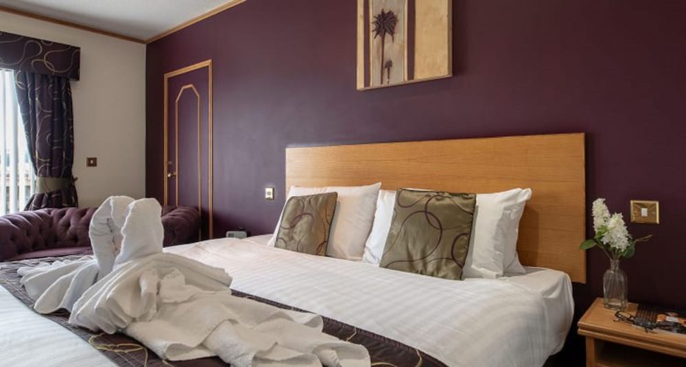 Passage House Hotel 15/26