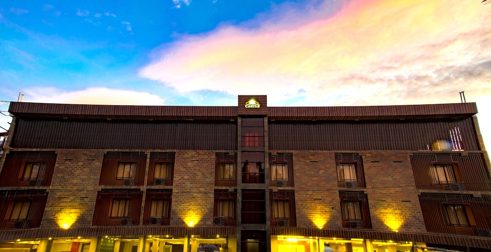 Hotel Sr Castle 1/28