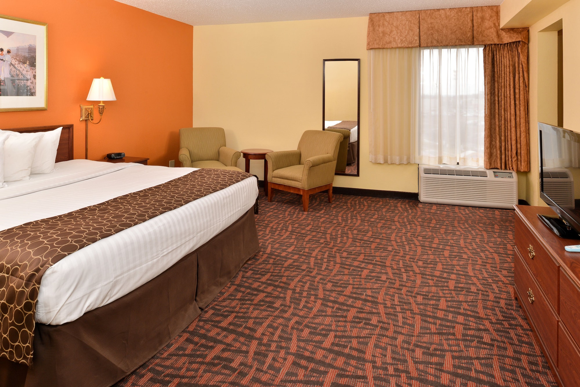 غرفة قياسية بسرير كينج، Best Western Louisville East Inn & Suites 2/10